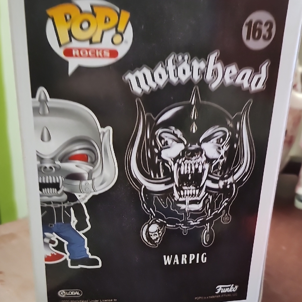 Funko Pop! Rocks Motörhead Warpig Silver and Red Figure - Picture 2 of 2